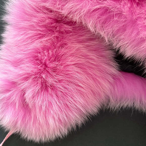 Hat - Picture 3 of 8